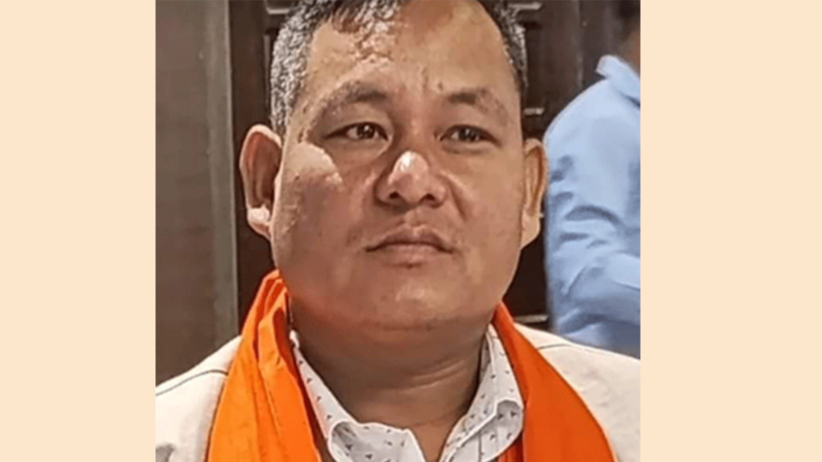 लुम्बीनी प्रदेश एमाले सांसद तथा पूर्बमन्त्री दुर्गा चौधरी एमालेबाट निलम्बित