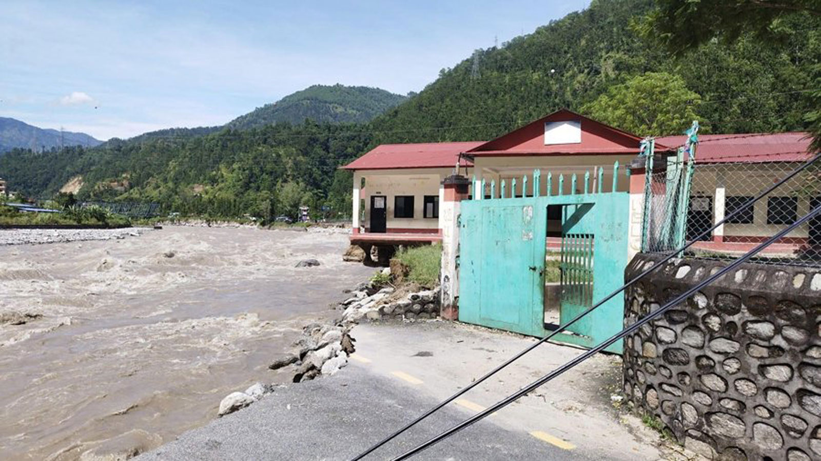 सशस्त्र प्रहरीबलले भन्यो,-‘विपद्का घटनाबाट देशभर ४० जनाको मृत्यु, ११ बेपत्ता’