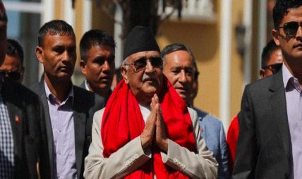 नेकपा एमालेको केन्द्रीय कमिटी बैठक ललितपुरको भनिमण्डलस्थित रामबाघ महलमा सुरु,अध्यक्ष ओलीले सम्बोधन गर्दै