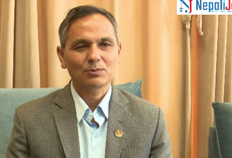 सुरक्षा निकायका प्रमुखसँगको छलफलपछि गृहमन्त्रीको प्रदर्शनकारी जिम्मेवार भइदिन आग्रह (भिडियो सहित)