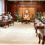 बालुवाटारमा दलसँग प्रधानमन्त्रीको छलफल, निर्वाचनबारे नेताहरु गरे शंका बालुवाटारमा दलसँग प्रधानमन्त्रीको छलफल, निर्वाचनबारे नेताहरु गरे शंका