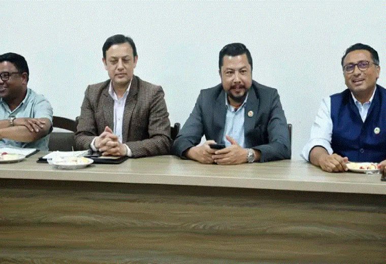 रास्वपाको सचिवालय बैठक केन्द्रीय कार्यालय वनस्थलीमा बस्दै, यस्ता छन् एजेन्डा रास्वपाको सचिवालय बैठक केन्द्रीय कार्यालय वनस्थलीमा बस्दै, यस्ता छन् एजेन्डा