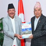 राष्ट्रपति रामचन्द्र पौडेलसमक्ष निर्वाचन आयोगको वार्षिक प्रतिवेदन पेस